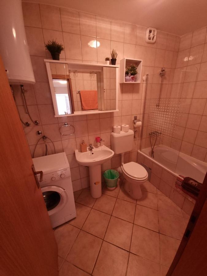Apartments Zoretic Малинська Екстер'єр фото